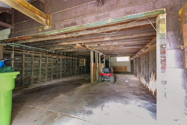 $420,900 | W10904 Glen Drive, Beaver Dam, WI 53916