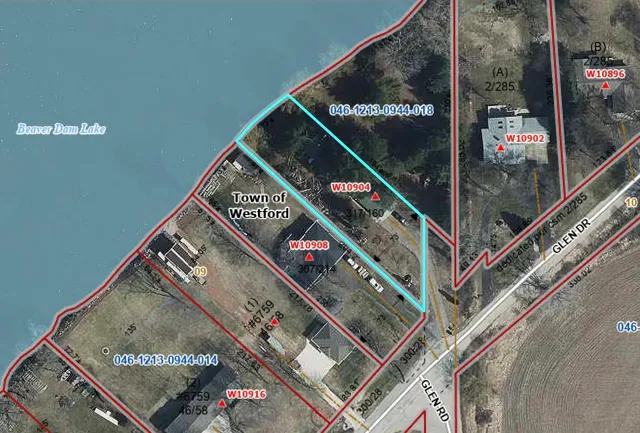 $420,900 | W10904 Glen Drive, Beaver Dam, WI 53916