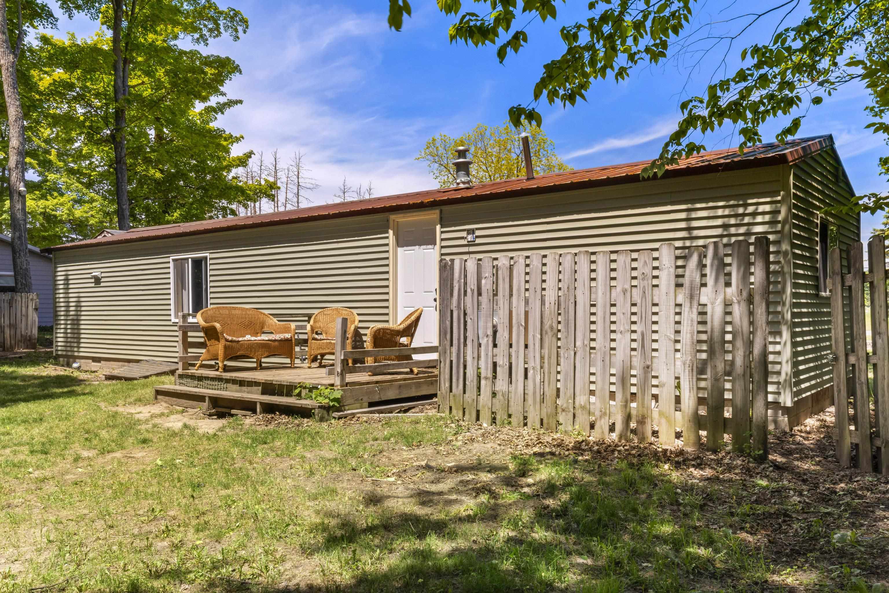 9077 Homestead Road Benzonia, MI 49616 - Photo 14 of 16
