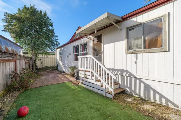 $349,000 | 97 Kennedy Lane, Unit 26, Healdsburg, CA 95448