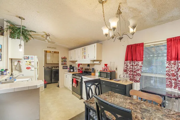 $349,000 | 97 Kennedy Lane, Unit 26, Healdsburg, CA 95448