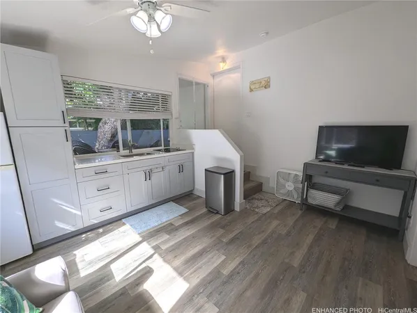 $2,450 | 621 Auwai Street, Unit A, Kailua, HI 96734