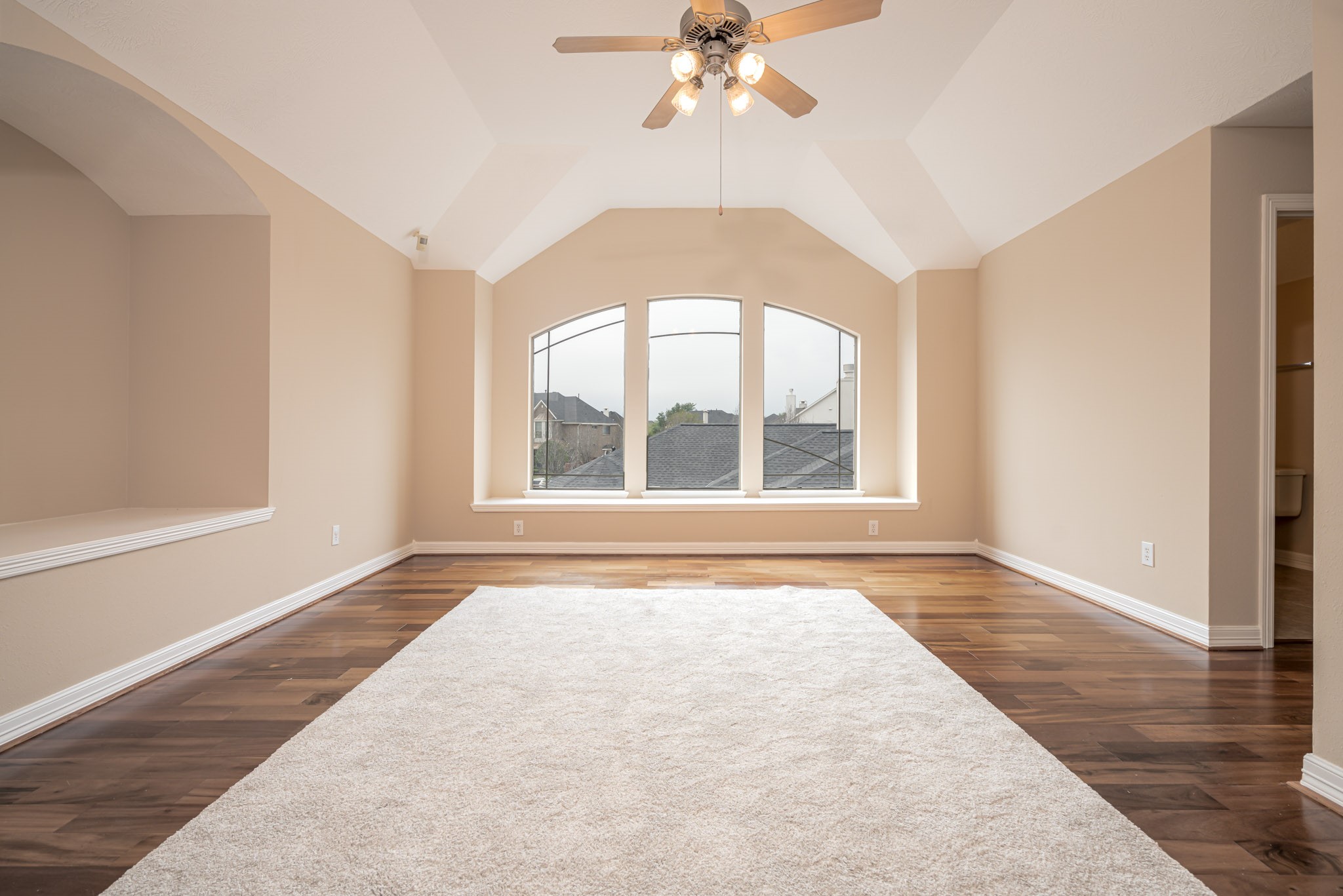 6506 Monte Bello Ridge Lane Houston, TX 77041 - Photo 14 of 35 a view of an empty room with a window