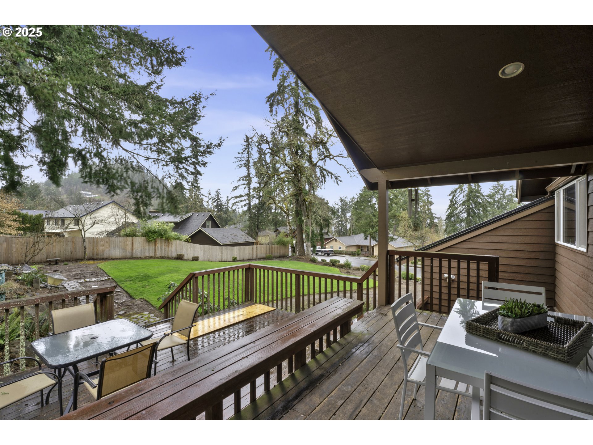 1002 South 69th Street Springfield, OR 97478 - Photo 37 of 44 a view of balcony with furniture