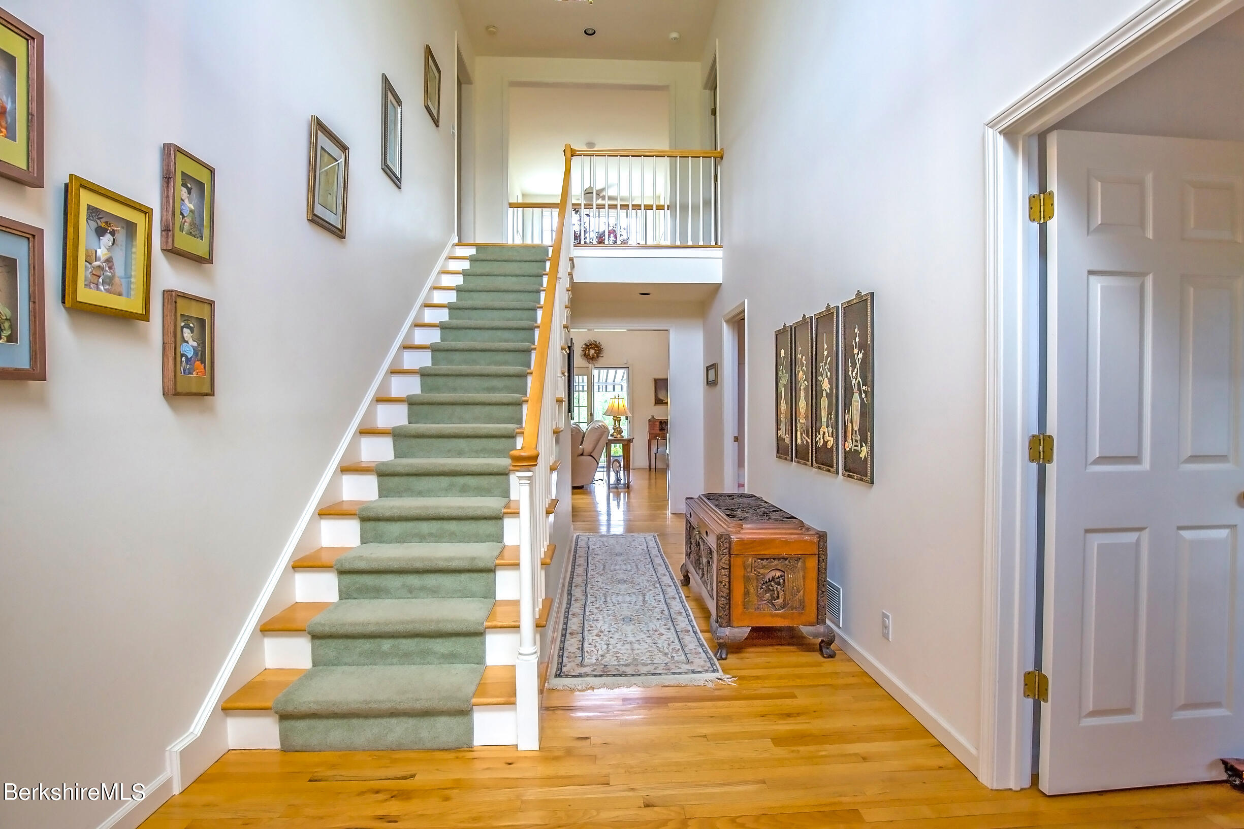 1136 Barker Road, Unit 64 Pittsfield, MA 01201 - Photo 3 of 66 foyer