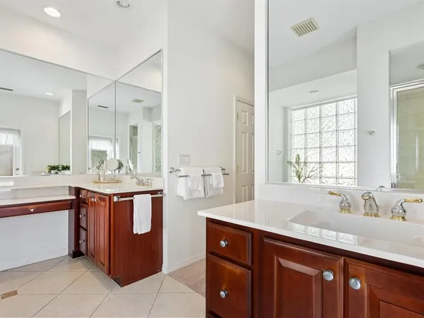 $550,000 | 1337 Copperwood Drive, Osprey, FL 34229