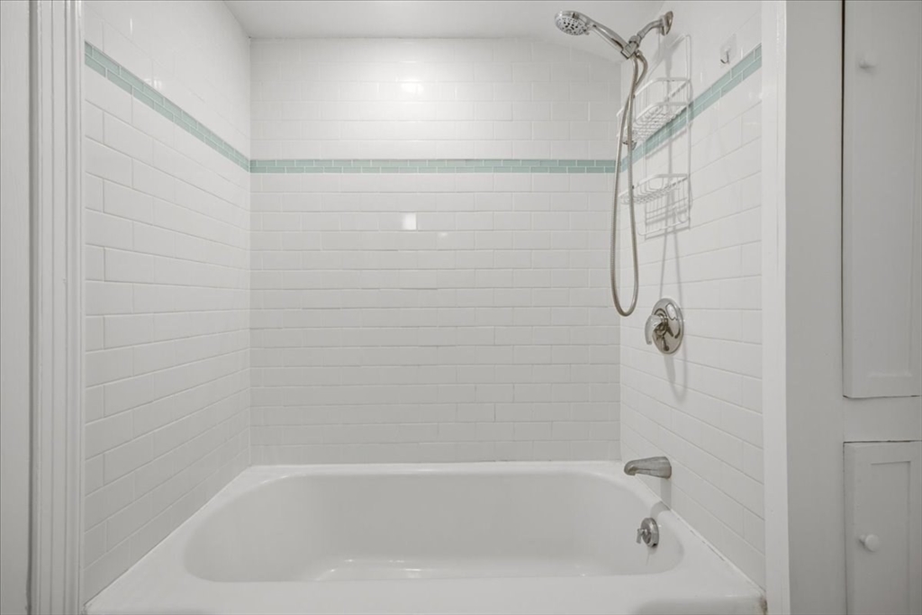 320 First Parish Road Scituate, MA 02066 - Photo 26 of 34