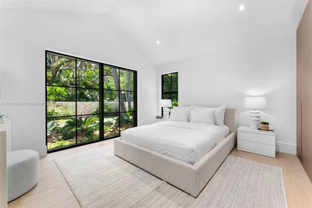 $9,750,000 | 3883 Wood Avenue, Miami, FL 33133