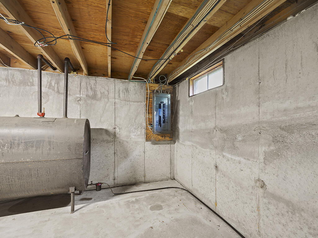 20 Nickerson Lane Rome, ME 04963 - Photo 18 of 26 Basement