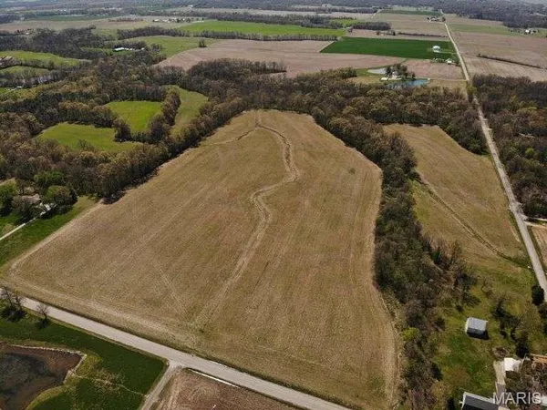 $400,000 | 8000 Jefferson Road, Freeburg, IL 62243