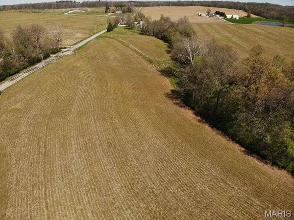 $400,000 | 8000 Jefferson Road, Freeburg, IL 62243