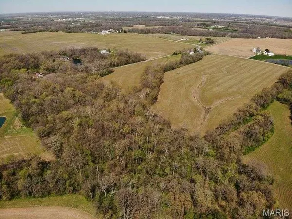 $400,000 | 8000 Jefferson Road, Freeburg, IL 62243
