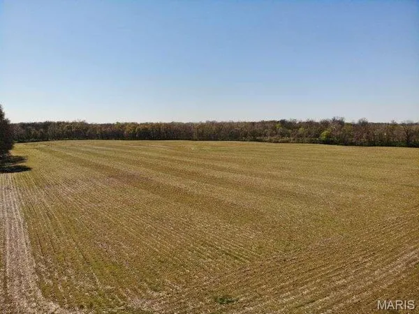 $400,000 | 8000 Jefferson Road, Freeburg, IL 62243