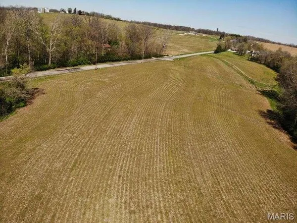 $400,000 | 8000 Jefferson Road, Freeburg, IL 62243