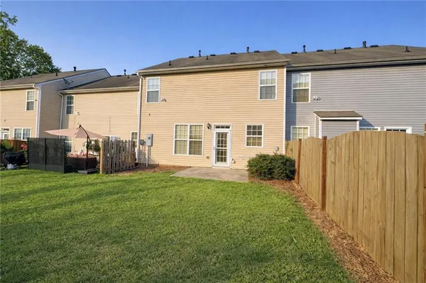 $2,150 | 3075 Kentmere Drive, Cumming, GA 30040