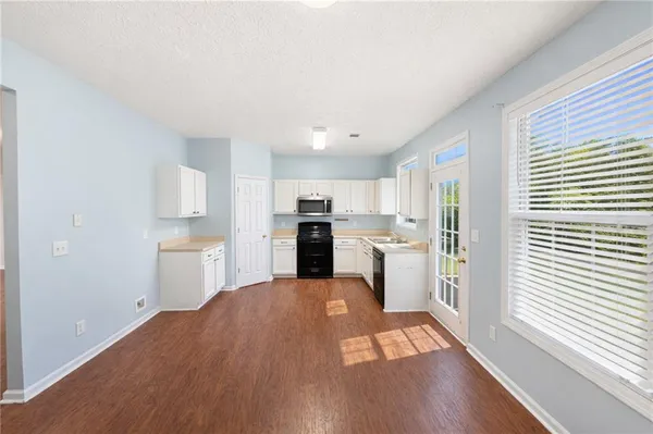 $2,150 | 3075 Kentmere Drive, Cumming, GA 30040