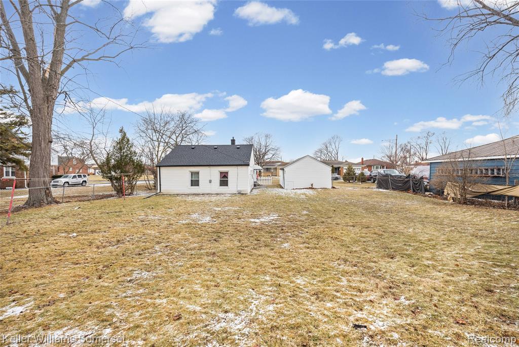 32694 Ruehle Avenue Warren, MI 48093 - Photo 26 of 33