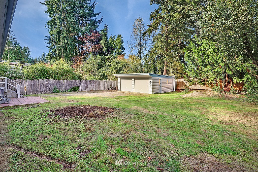 7907 200th Street Southwest Edmonds, WA 98026 - Photo 15 of 16 Gallery Image 15