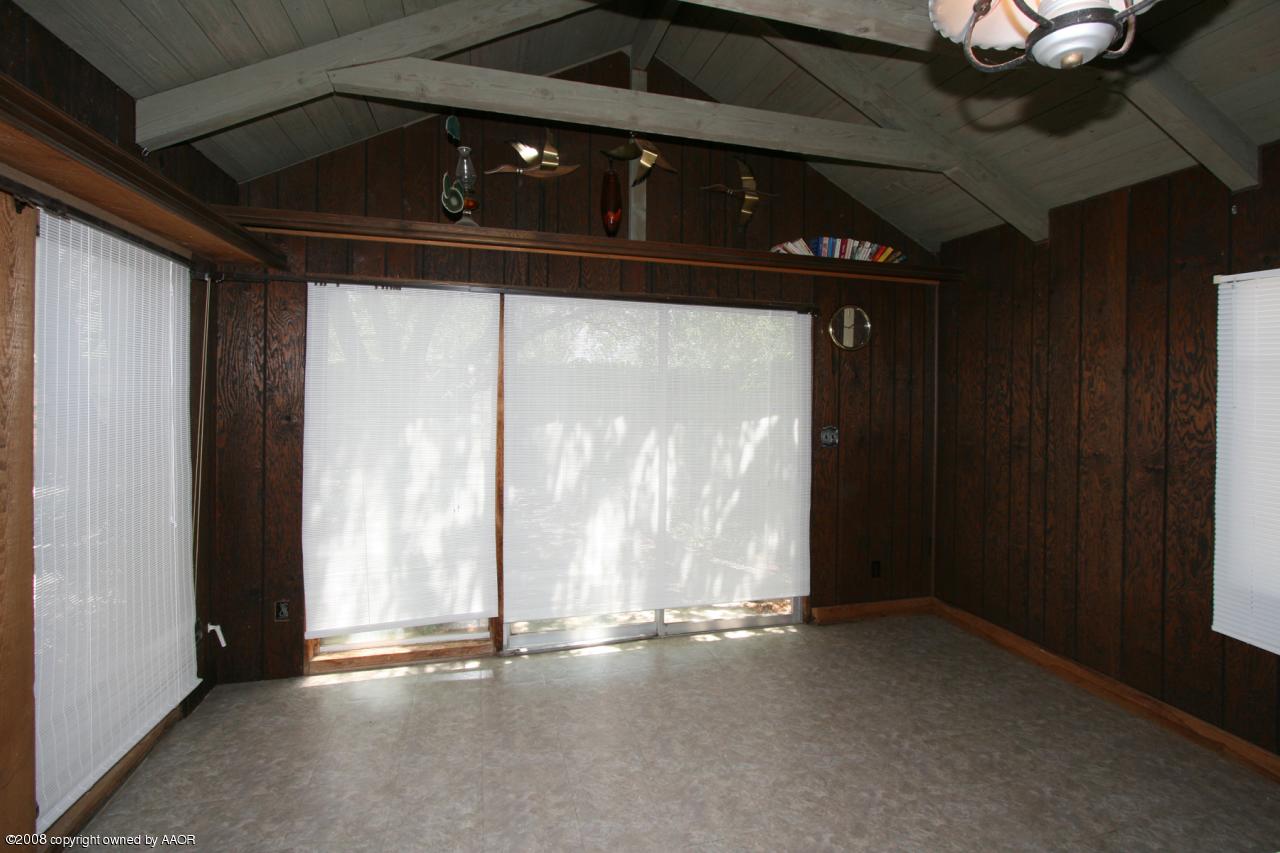 4250 Arden Road Amarillo, TX 79110 - Photo 3 of 22 a view of an empty room with a window