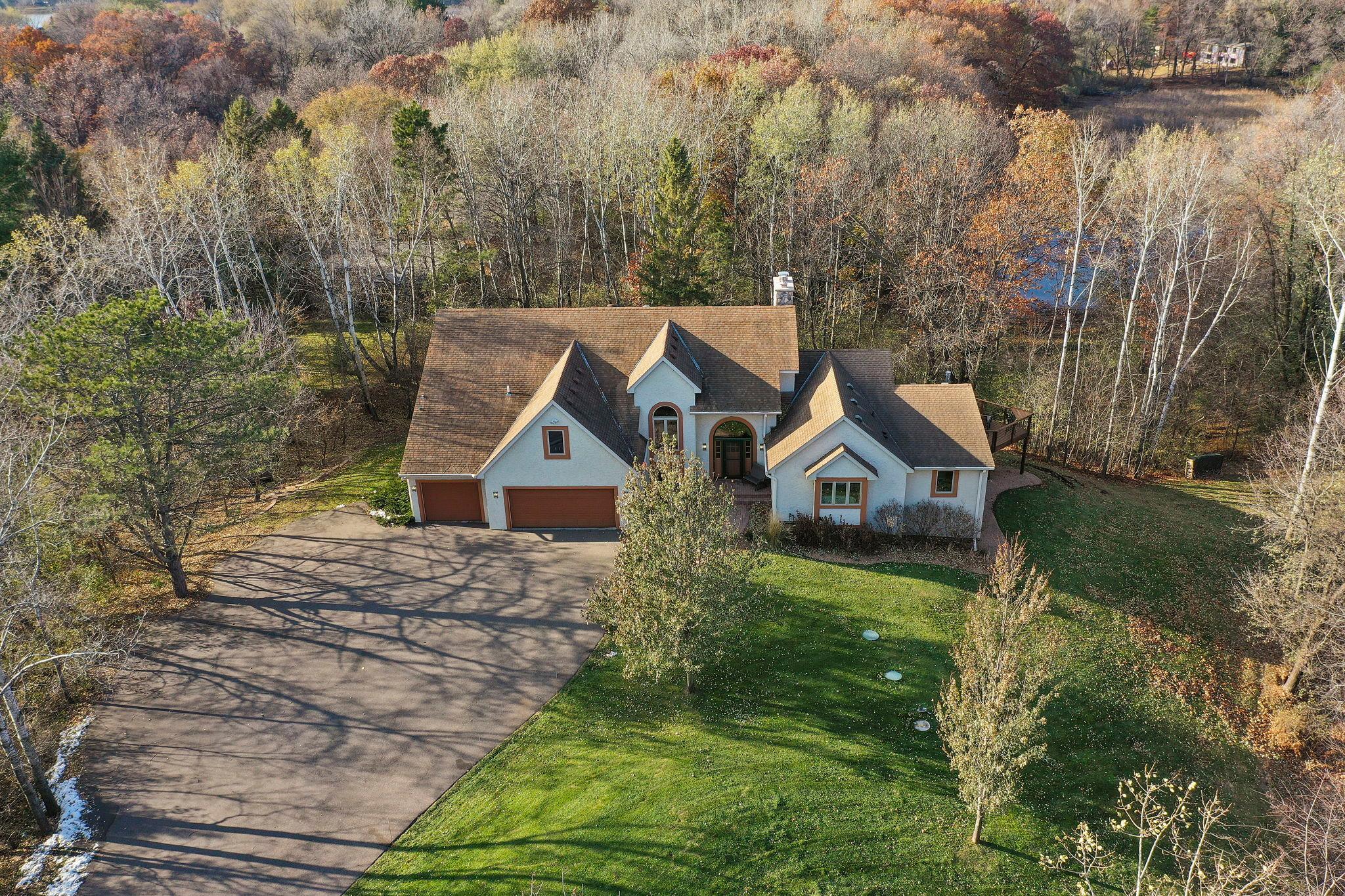 9 Robb Farm Road North Oaks, MN 55127 - Photo 3 of 50 Gallery Image 3