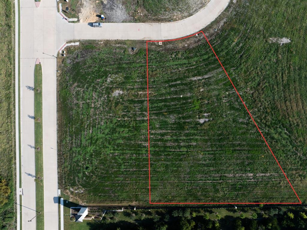 1639 Canyon Lake Road Rockwall, TX 75087 - Photo 4 of 9 a view of a yard