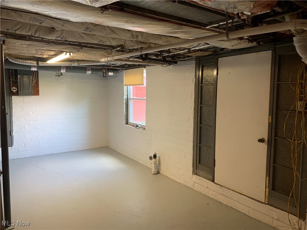 16879 Ridgeview Drive East Liverpool, OH 43920 - Photo 22 of 22 Basement with electric panel