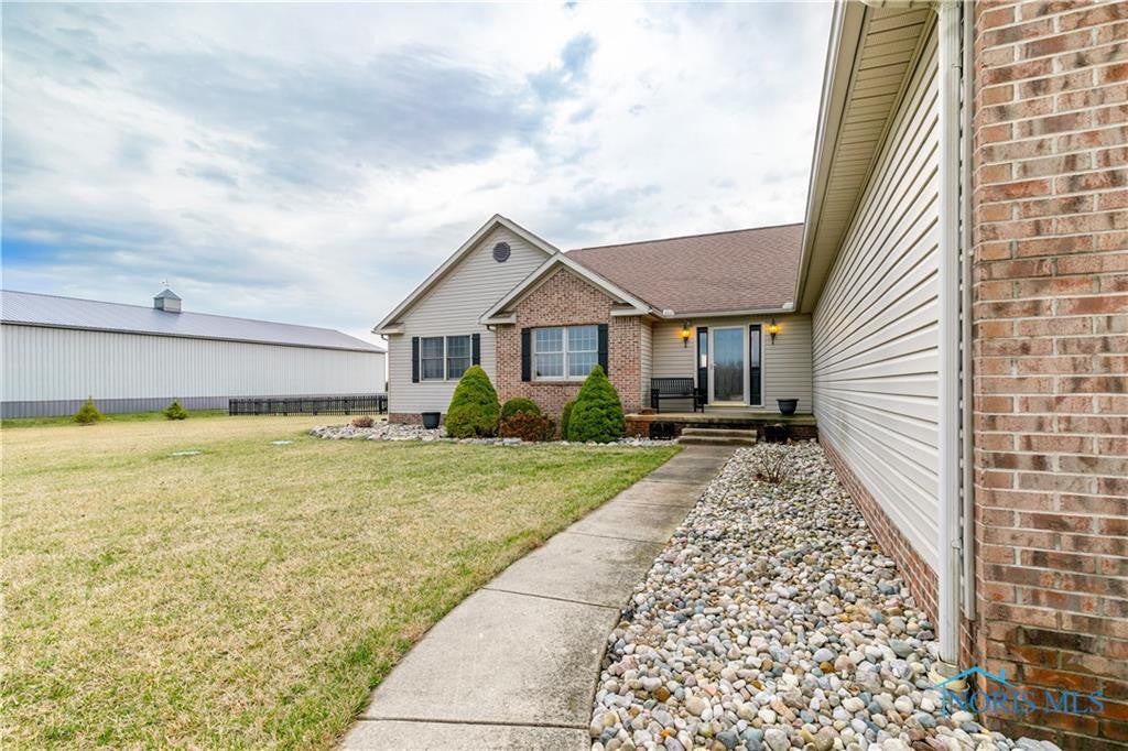 23852 Stony Ridge Road Perrysburg, OH 43551 - Photo 4 of 50 Gallery Image 4
