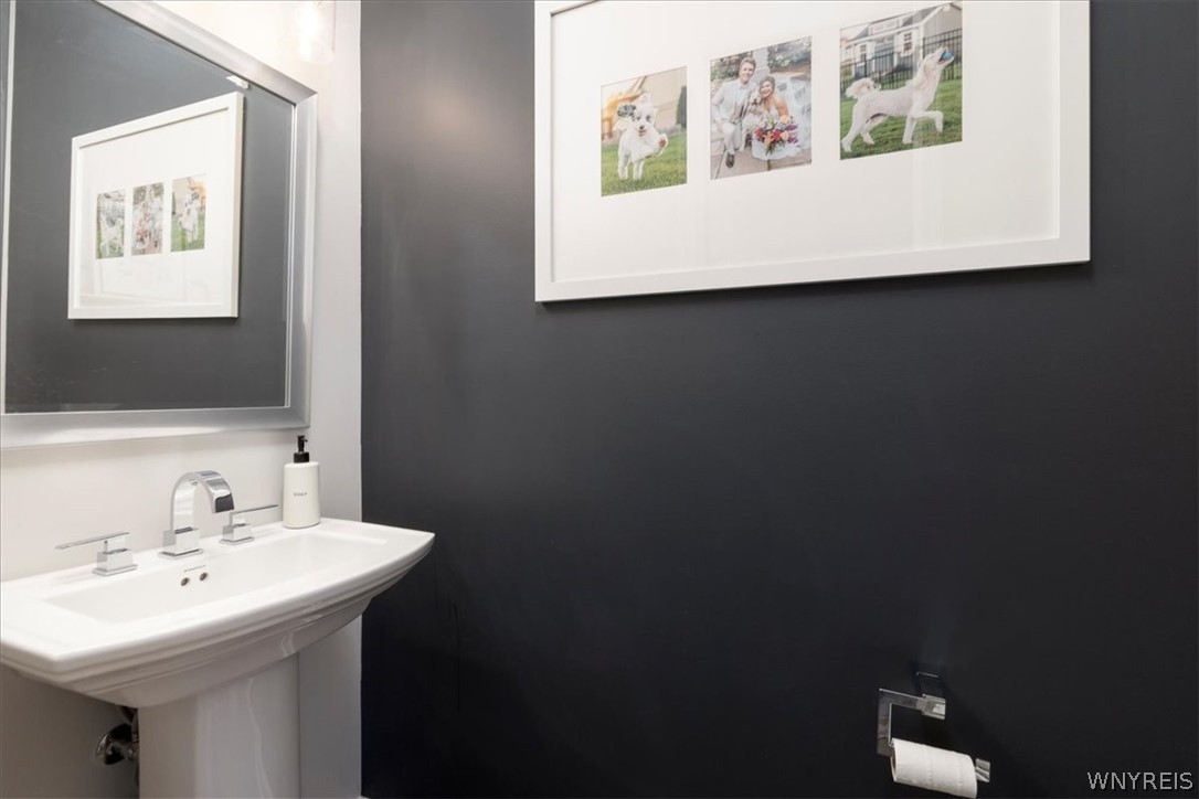 5489 Cooper Ridge Hamburg, NY 14075 - Photo 14 of 40