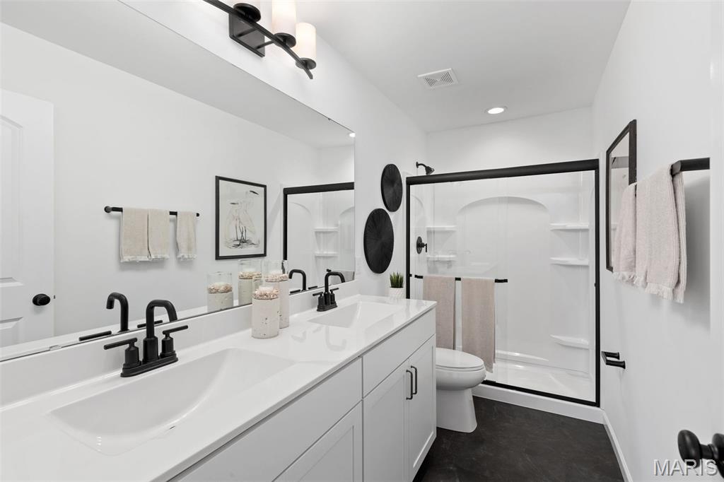 2 Aspen At River Bluffs Manors, Unit ASPEN AT RIVER BLUFFS Florissant, MO 63031 - Photo 12 of 26