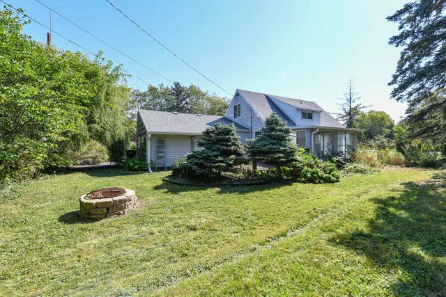 $264,900 | 8707 North 52nd Street, Brown Deer, WI 53223