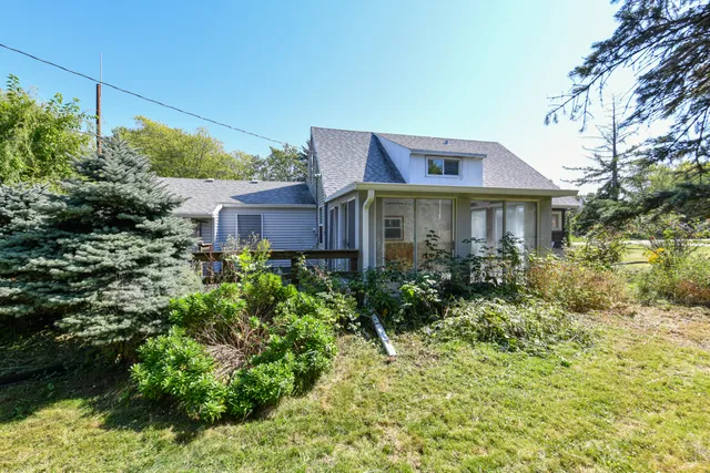 $264,900 | 8707 North 52nd Street, Brown Deer, WI 53223