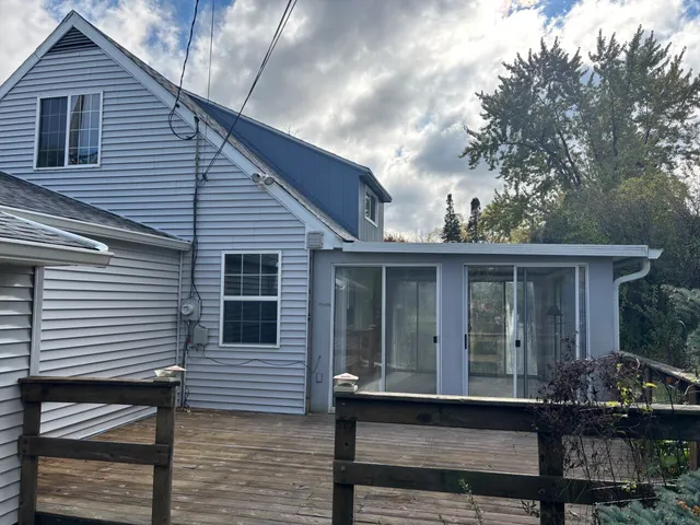 $264,900 | 8707 North 52nd Street, Brown Deer, WI 53223