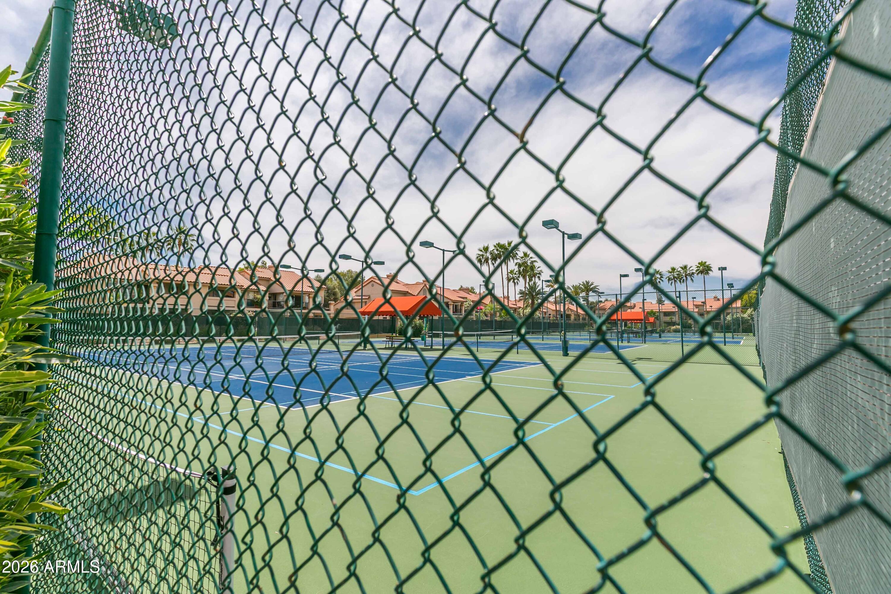 9705 East Mountain View Road, Unit 1107 Scottsdale, AZ 85258 - Photo 27 of 35 Pickleball Court