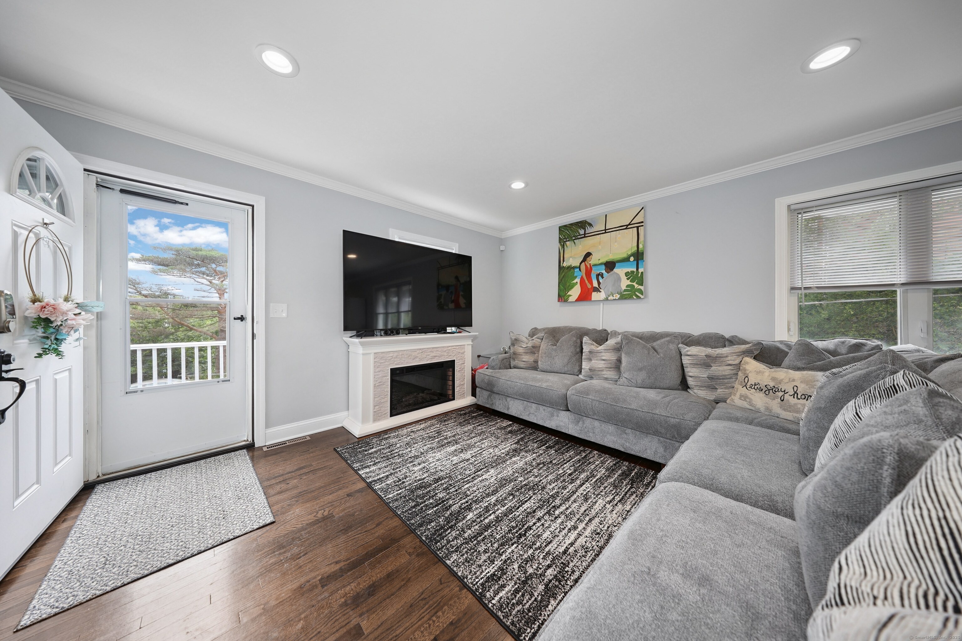 30 Warm Earth Road Naugatuck, CT 06770 - Photo 6 of 39