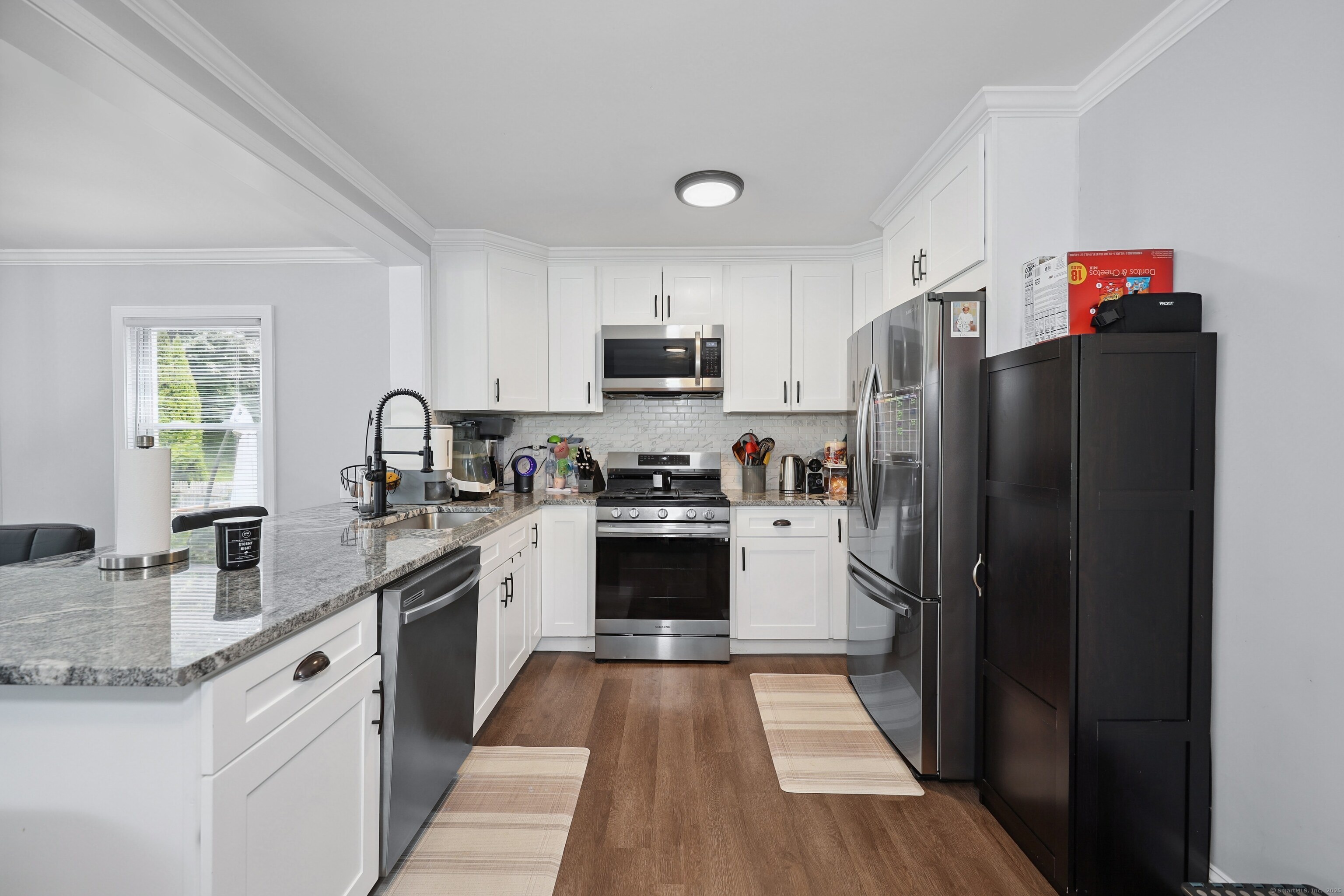 30 Warm Earth Road Naugatuck, CT 06770 - Photo 10 of 39