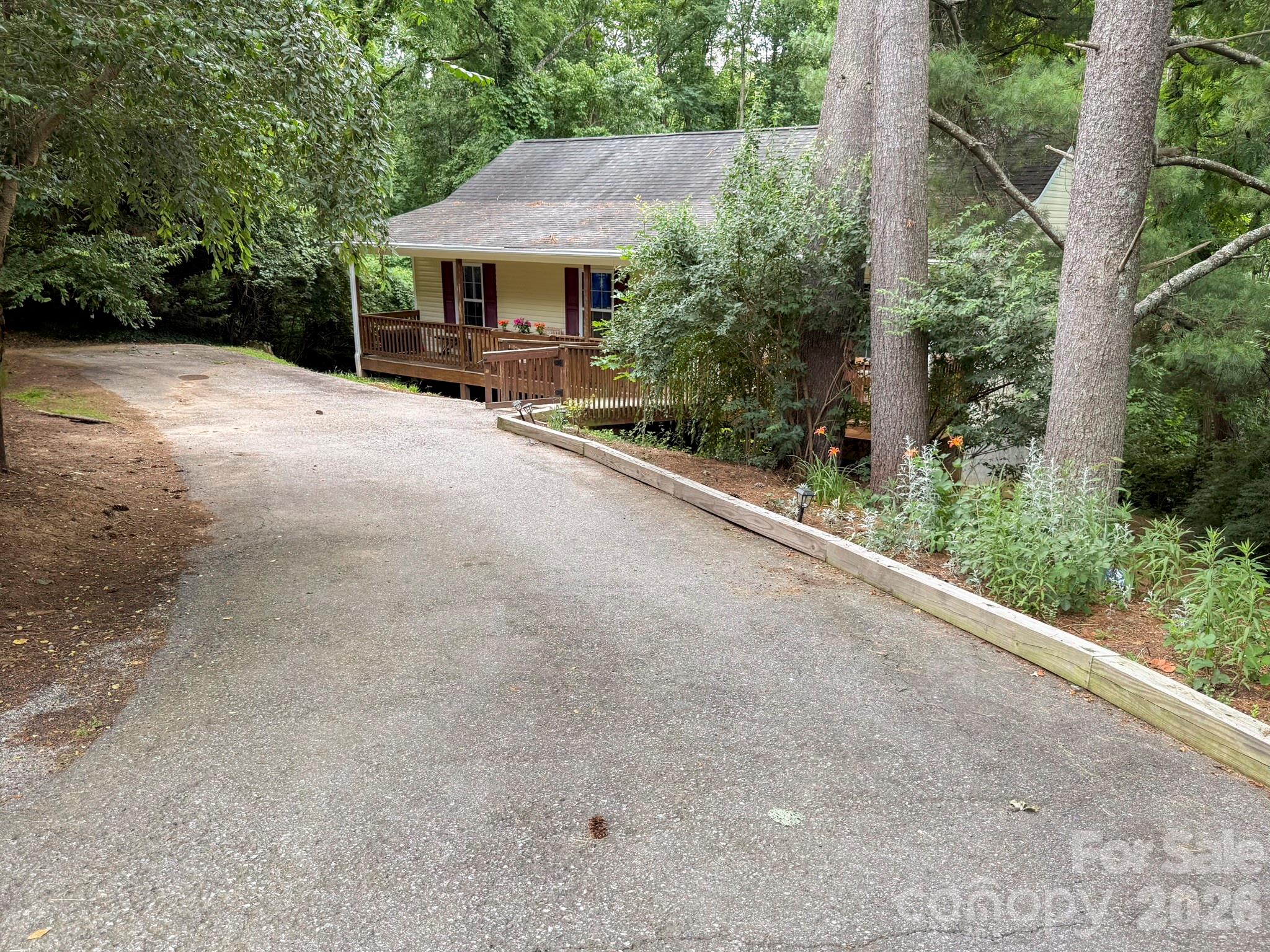 11 West Raleigh Road Asheville, NC 28803 - Photo 8 of 8