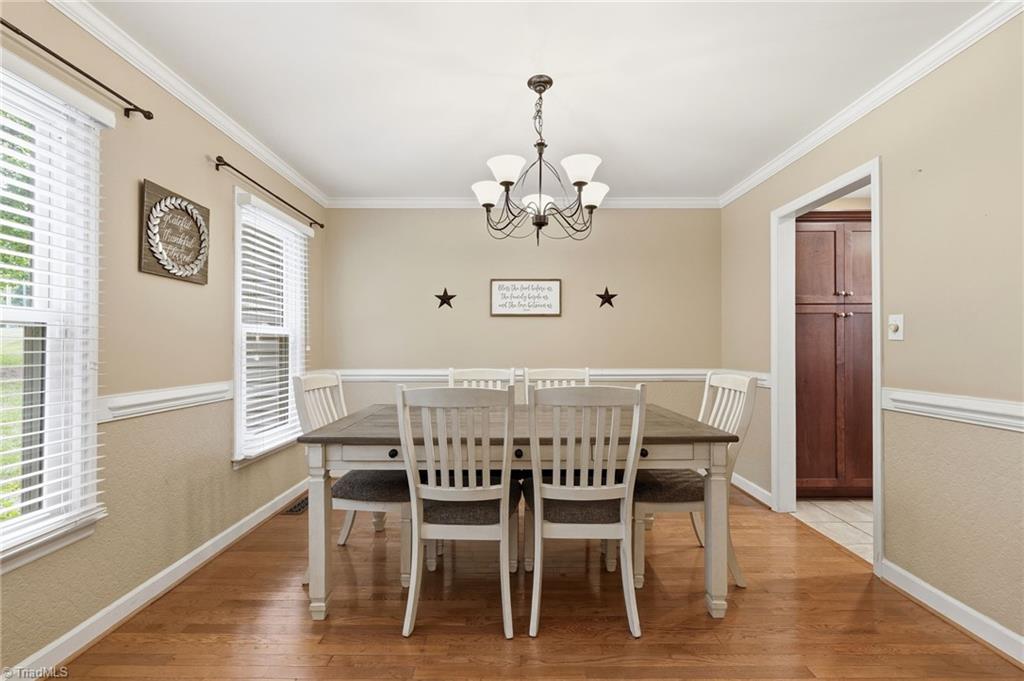 3710 Southeast School Road Greensboro, NC 27406 - Photo 9 of 39