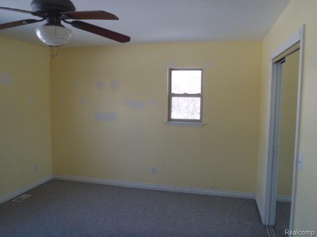 22639 Rust Road New Boston, MI 48164 - Photo 11 of 22 P1018905.jpg