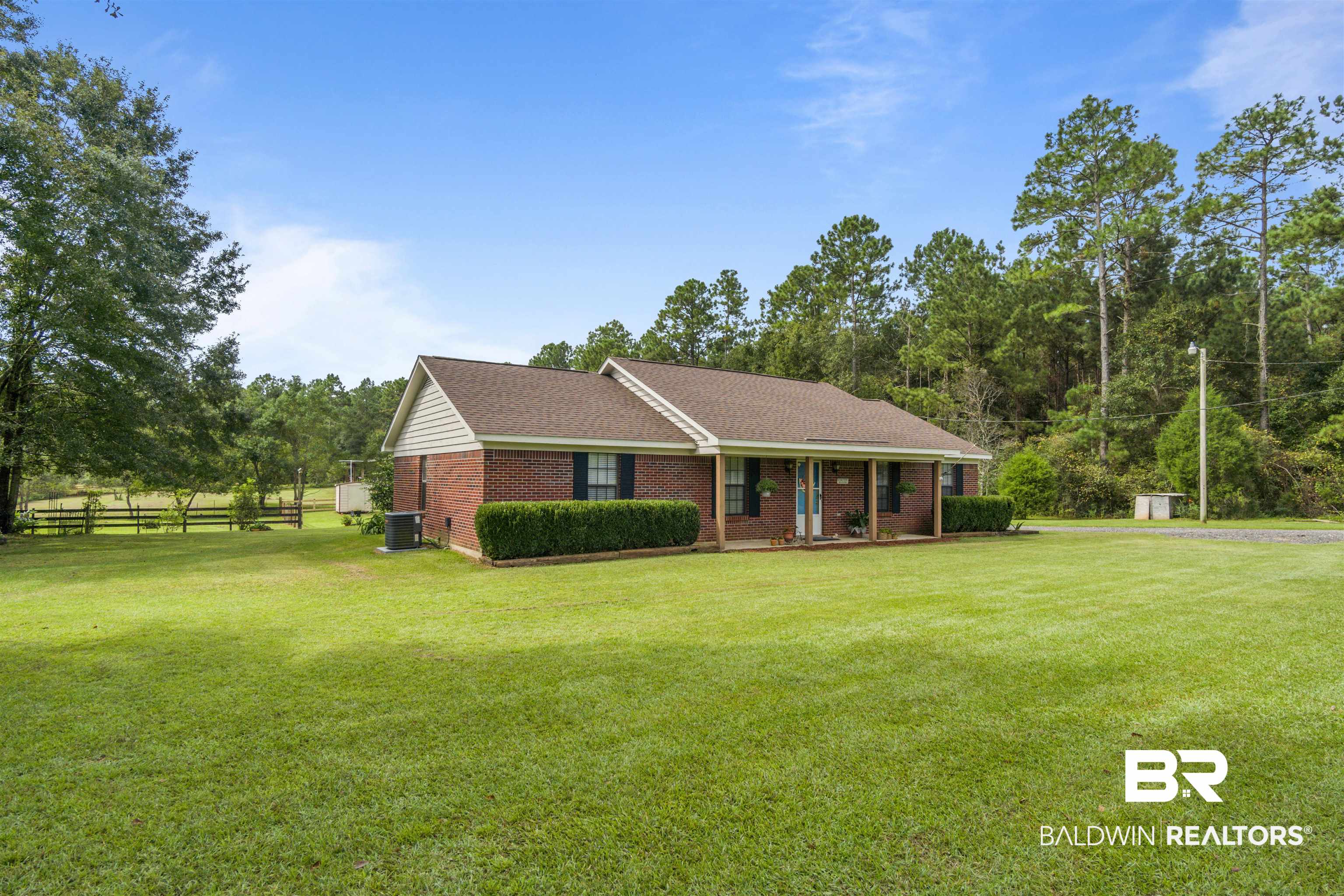 27726 Timber Company Road Robertsdale, AL 36567 - Photo 4 of 33
