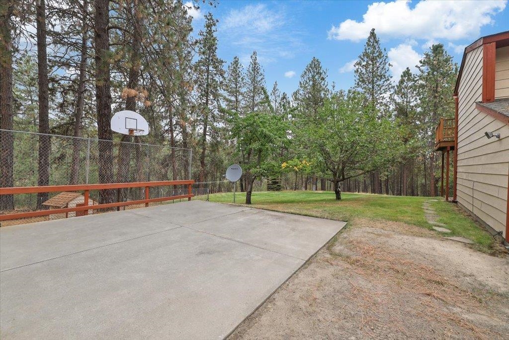 9105 South Sherman Road Spokane, WA 99224 - Photo 43 of 46
