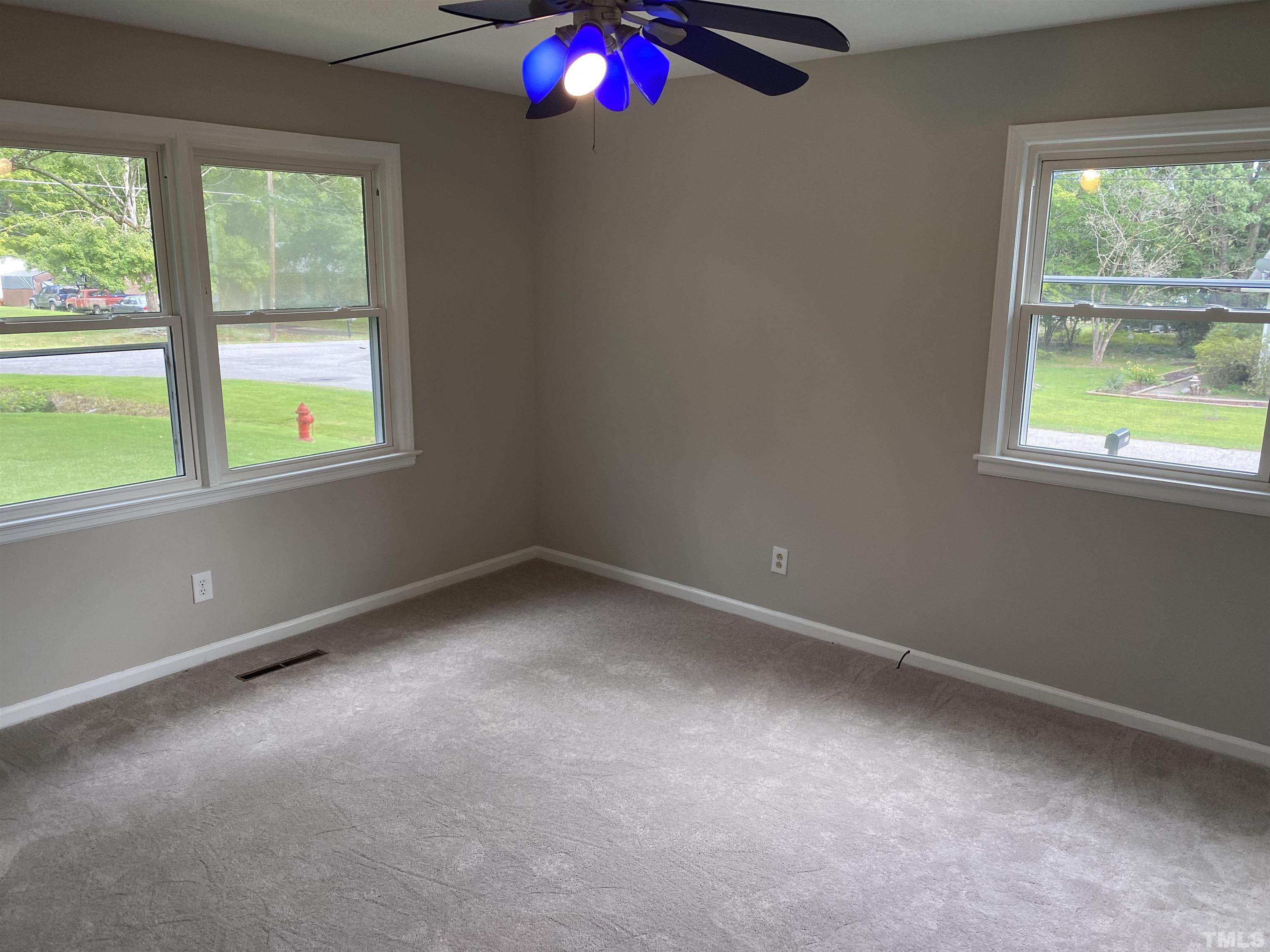4903 Mandel Road Durham, NC 27712 - Photo 12 of 21 Gallery Image 12