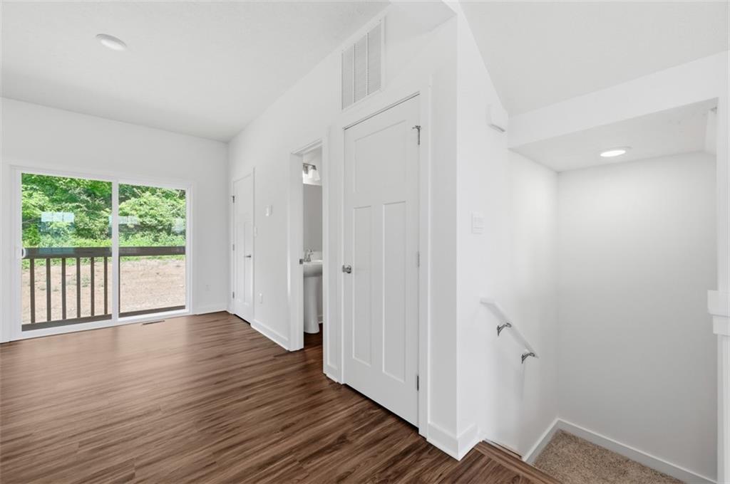 1245 Bedford Road, Unit 2083A North Huntingdon, PA 15642 - Photo 23 of 48