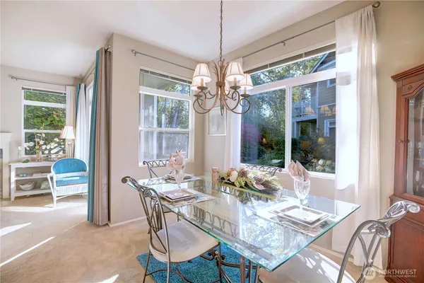 $659,500 | 538 241st Lane Southeast, Sammamish, WA 98074