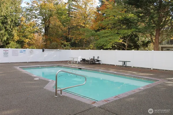 $659,500 | 538 241st Lane Southeast, Sammamish, WA 98074