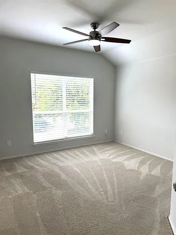 $2,300 | 3111 Hudson Drive, Corinth, TX 76210