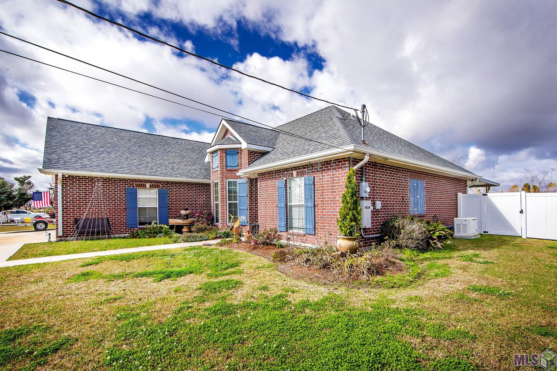 316 Aspen Drive Raceland, LA 70394 - Photo 2 of 18
