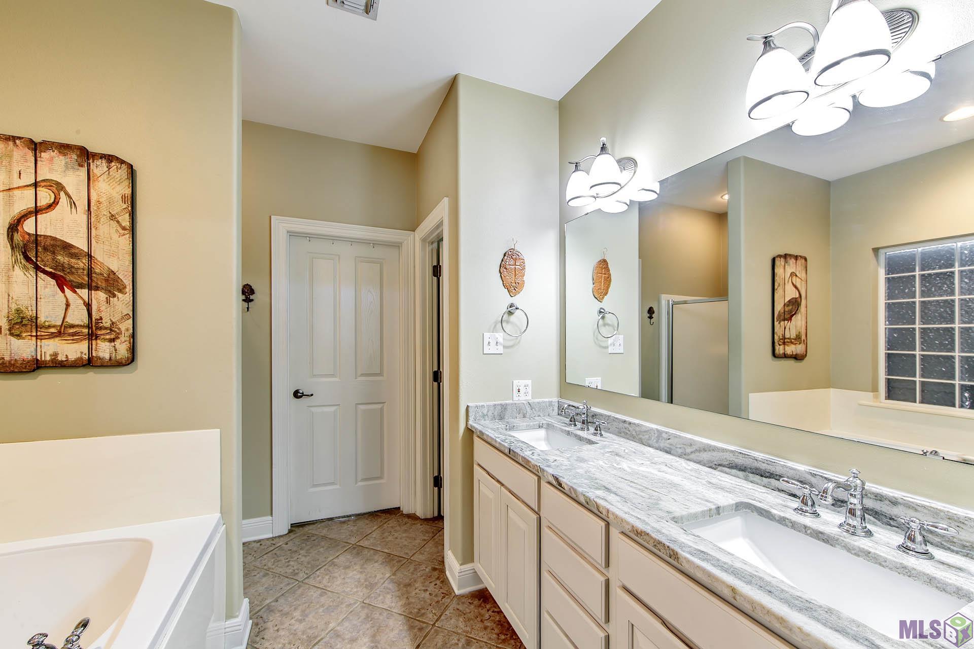 316 Aspen Drive Raceland, LA 70394 - Photo 9 of 18