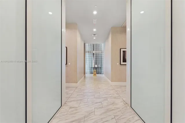 $870,000 | 50 Biscayne Boulevard, Unit 4808, Miami, FL 33132