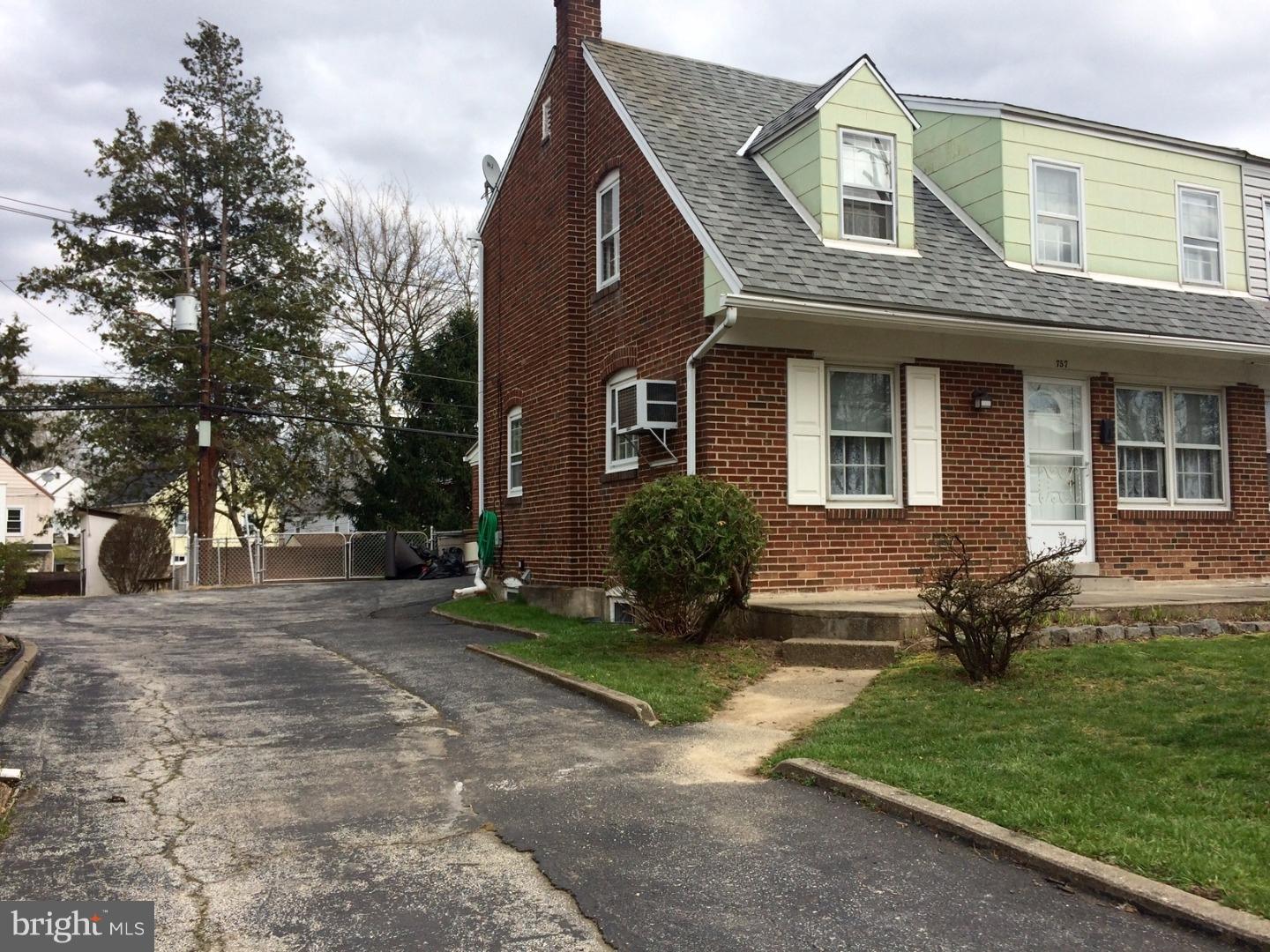 757 Braxton Road Ridley Park, PA 19078 - Photo 2 of 25 Gallery Image 2
