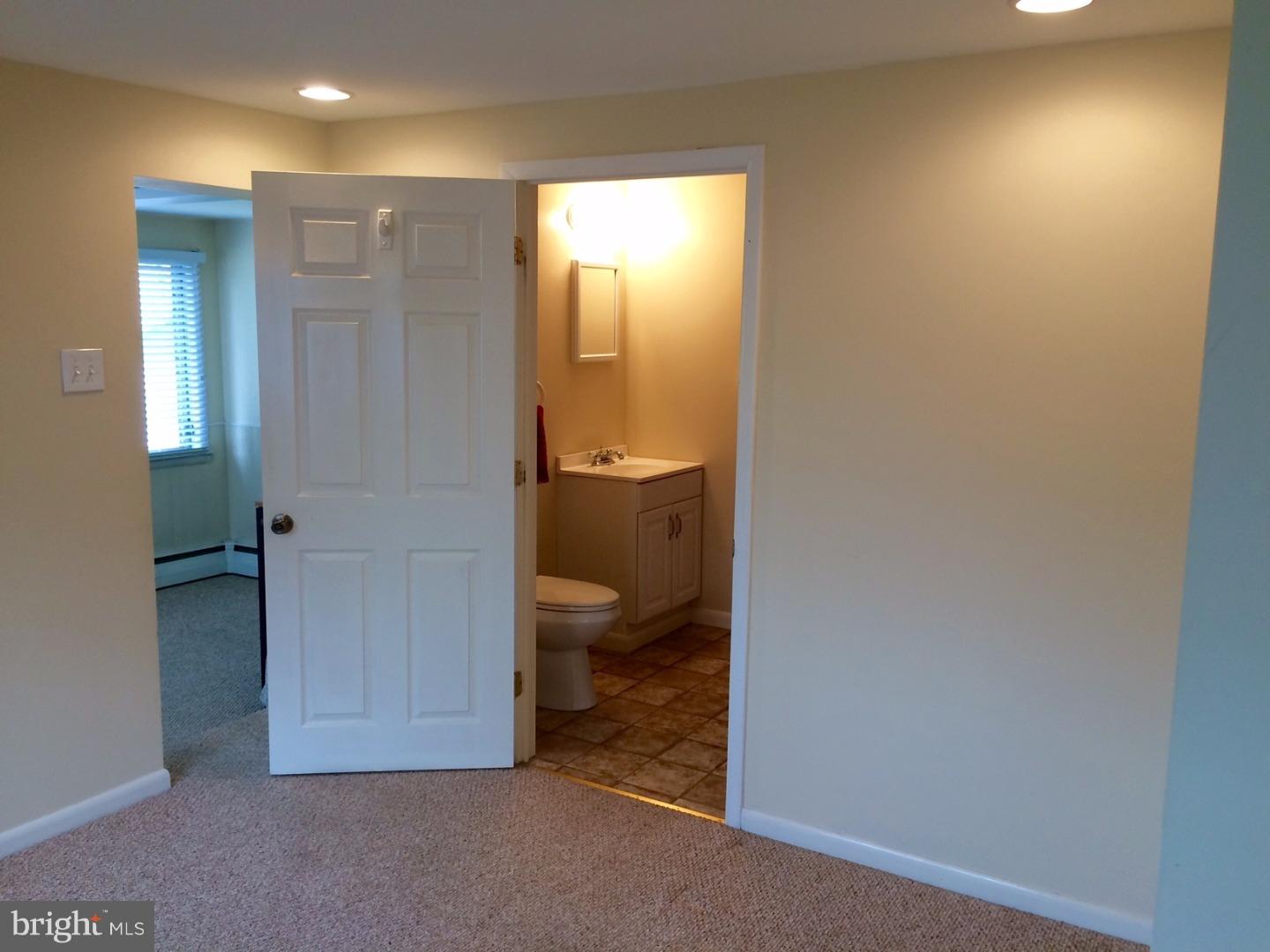 757 Braxton Road Ridley Park, PA 19078 - Photo 11 of 25 Gallery Image 11